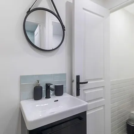 Brand New Flat For 8 People, 3 Bedrooms Paris Exterior foto